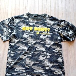 John Deere Gray Green Yellow Camo Tee Short Sleeve 100% Cotton Causal T-Shirt